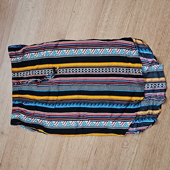 !! FREE SHEIN VCAY Striped & Geo Print High Low Skirt - Picture 4 of 5